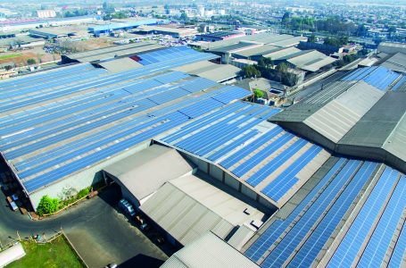 Cintac totaliza 90 mil metros cuadrados construidos de panles fotovoltaicos