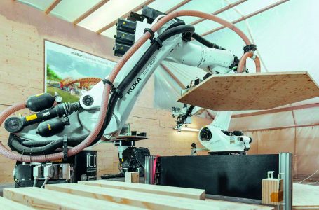 Robots construyen elementos prefabricados de madera para arquitectura