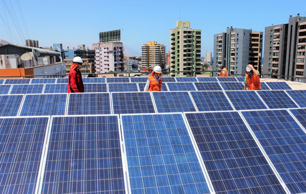 Proyecto impulsará industria regional de  segunda vida para paneles fotovoltaicos