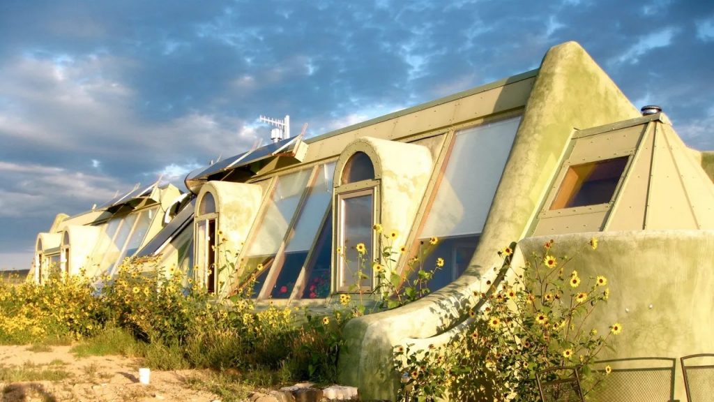 Earthship, los hogares autosuficientes que revolucionarán al mundo