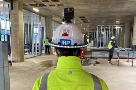 Consorcio Vinci/McAlpine instala cámaras de casco en la construcción de un hospital