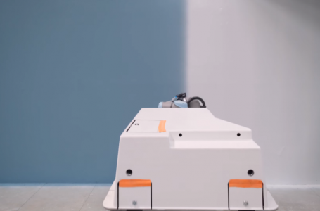 Un robot de pintura impulsado por inteligencia artificial busca solucionar la escasez de mano de obra cualificada