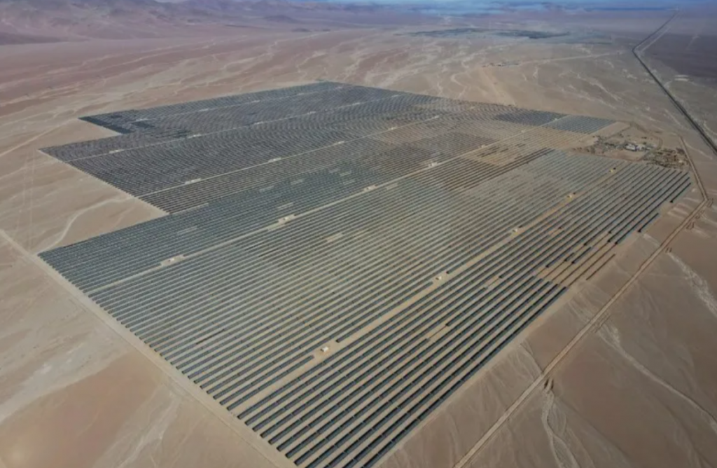 Guanchoi, la planta solar más grande de Chile, inicia su operación comercial