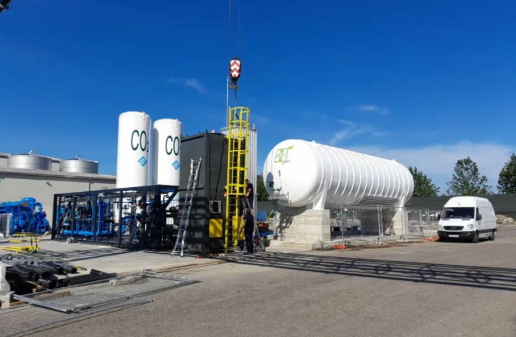 Lipigas inicia fabricación de módulos para primera planta de producción de gas natural licuado renovable en Chile para uso en transporte