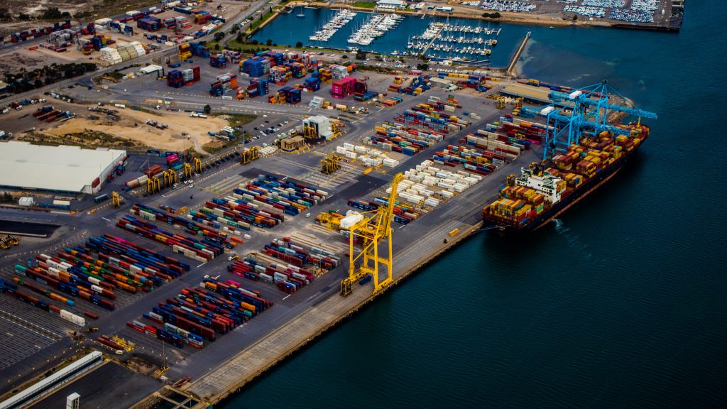 Cinco riesgos de seguridad en infraestructuras portuarias