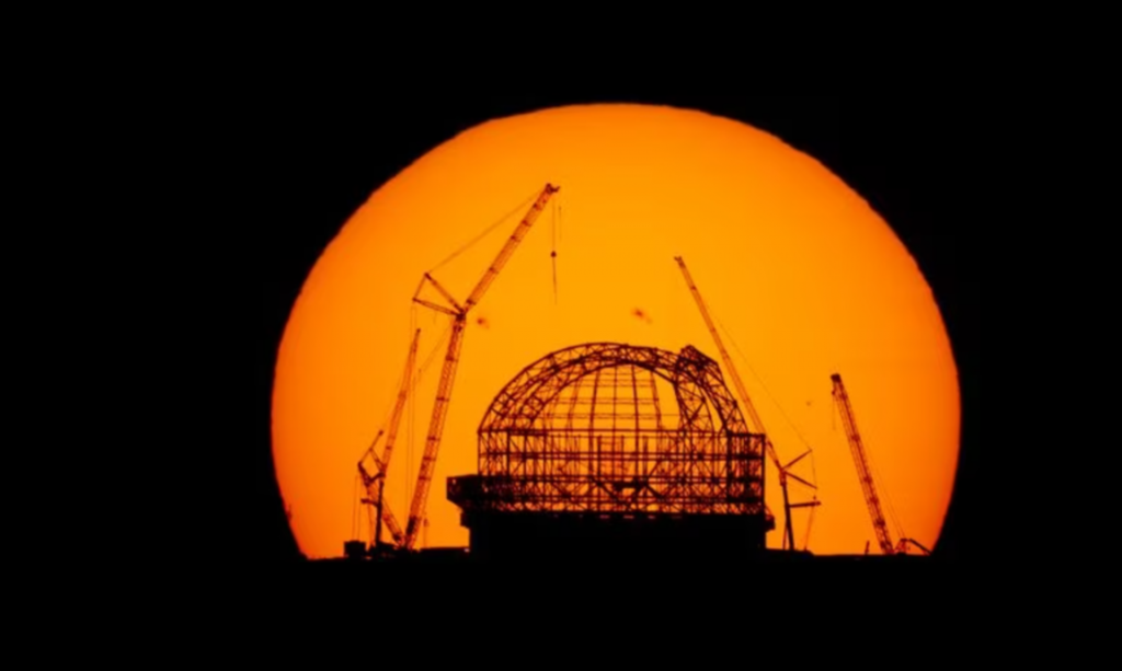 Impresionante imagen muestra el avance de la construcción del telescopio más grande del mundo