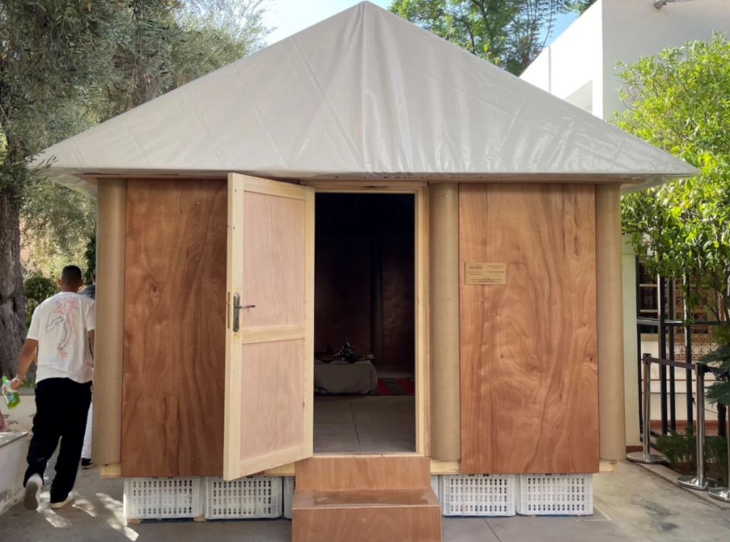 La Casa de troncos de papel del arquitecto Shigeru Ban proporcionará alojamiento temporal en Marruecos
