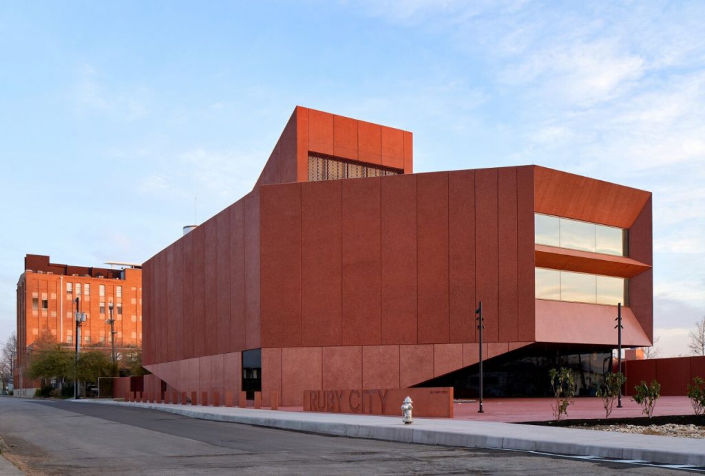 10 edificios públicos que demuestran las aplicaciones arquitectónicas de los prefabricados de hormigón
